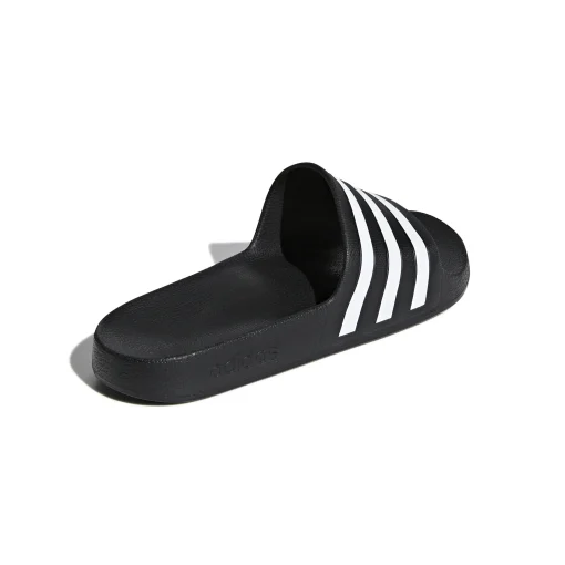 ADILETTE AQUA