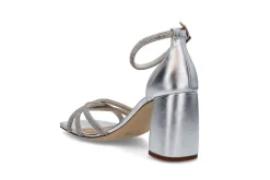 Elegant sandal