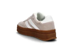 Platform sneakers