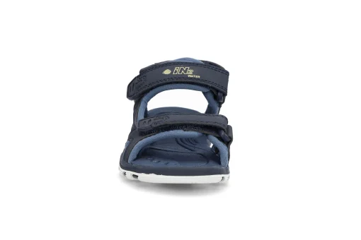 Sandaler som tåler vann
