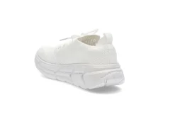 Slip on sneaker