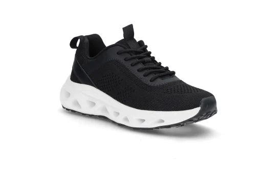 Sporty sneakers på trendy såle