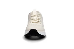Sporty sneakers på trendy såle