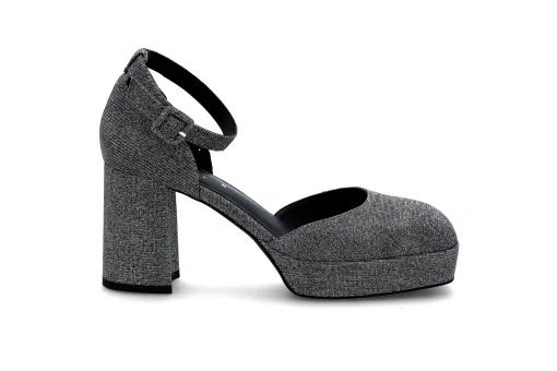 Trendy pumps