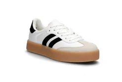 Trendy sneakers